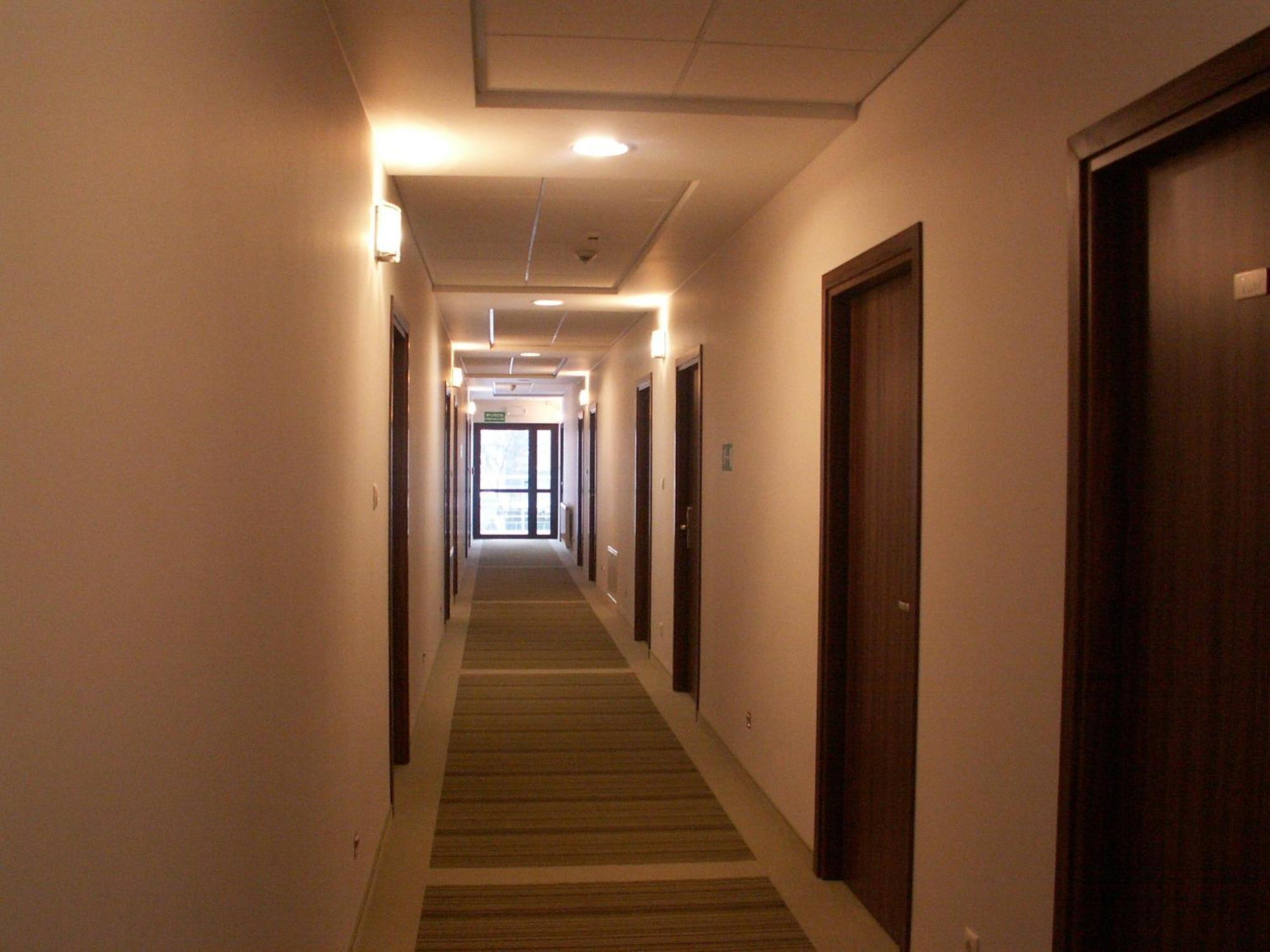 Hotel Pod Debem Tarnau Exterior foto